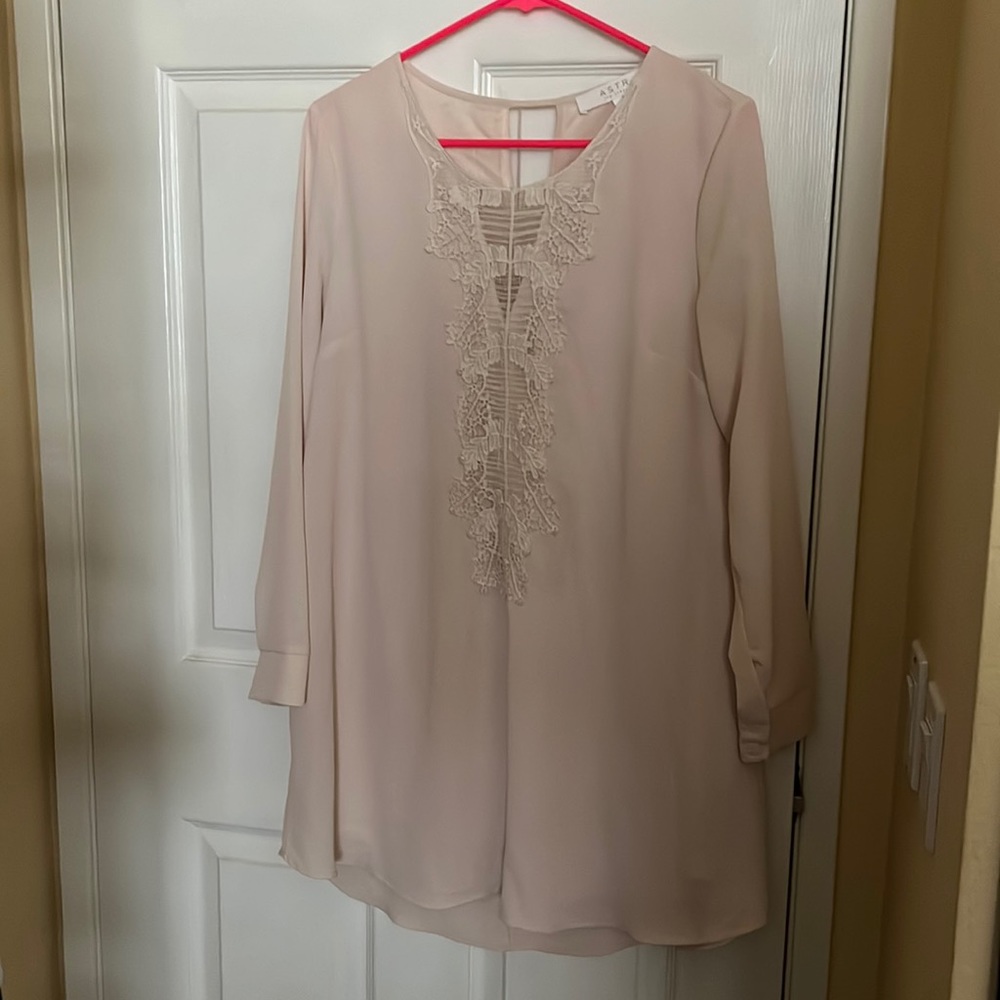 ASTR chiffon lace dress